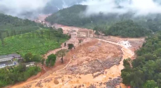Wayanad-landslide-3-YC8Q6LmQf4.jpg