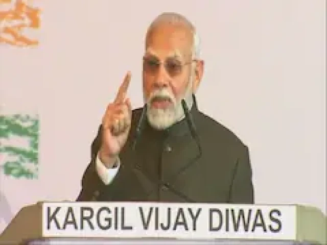 dlutgtg8_pm-modi-kargil-diwas-ndtv_625x300_26_July_24-AQdFFX7cum.webp