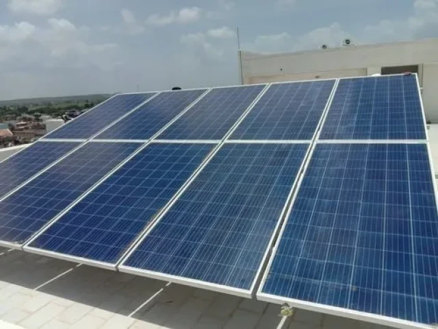 solar-cxWTqvZPye.webp