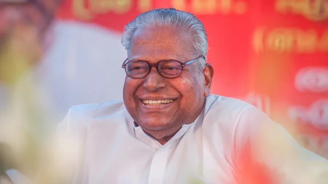 vs achumaman-YOSQxfH5za.jpg